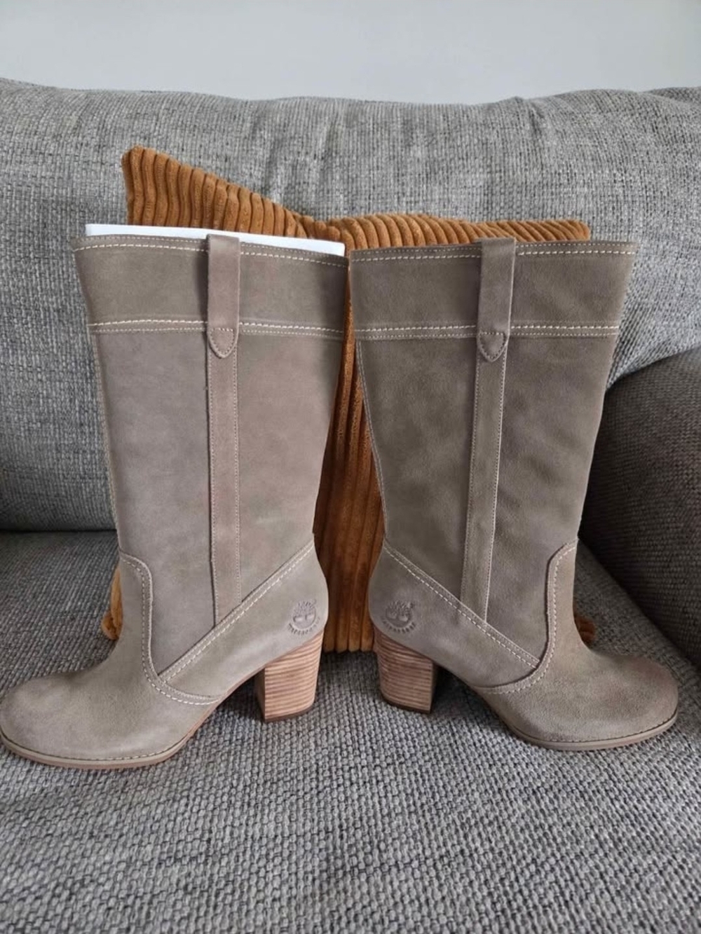 Timberland Women's Taupe Suede Mid-Calf Stacked Heel Boots Never Worn